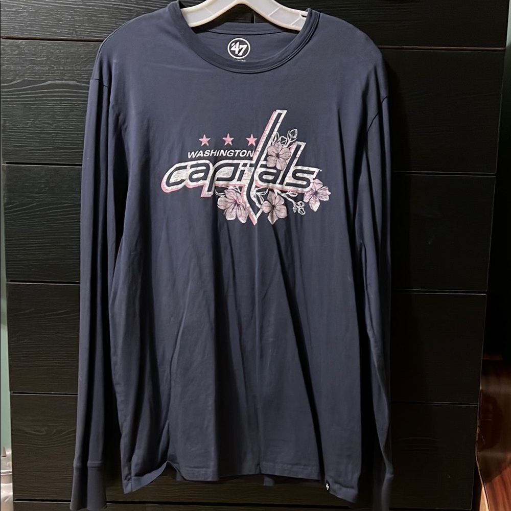 Washington Capitals Long Sleeve Shirt